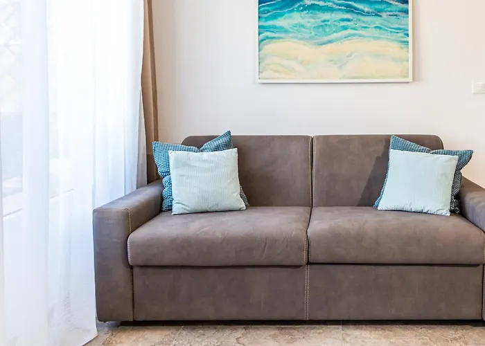 Апартаменты Garibaldi - Center *