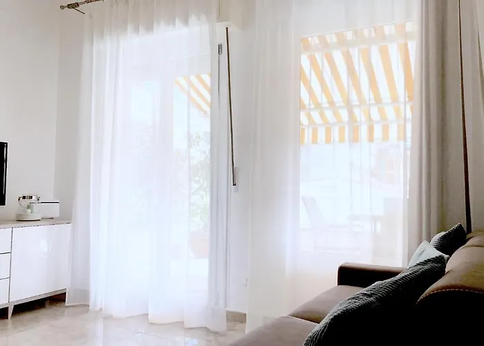 Garibaldi - Center Апартаменты Санремо