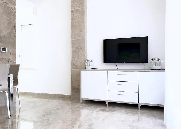 Garibaldi - Center * Санремо